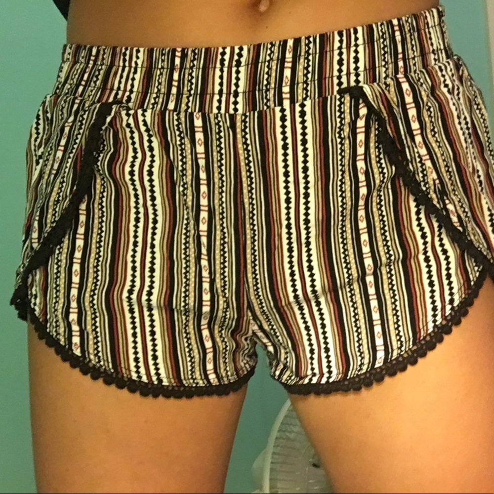 F21 tribal print flowy shorts